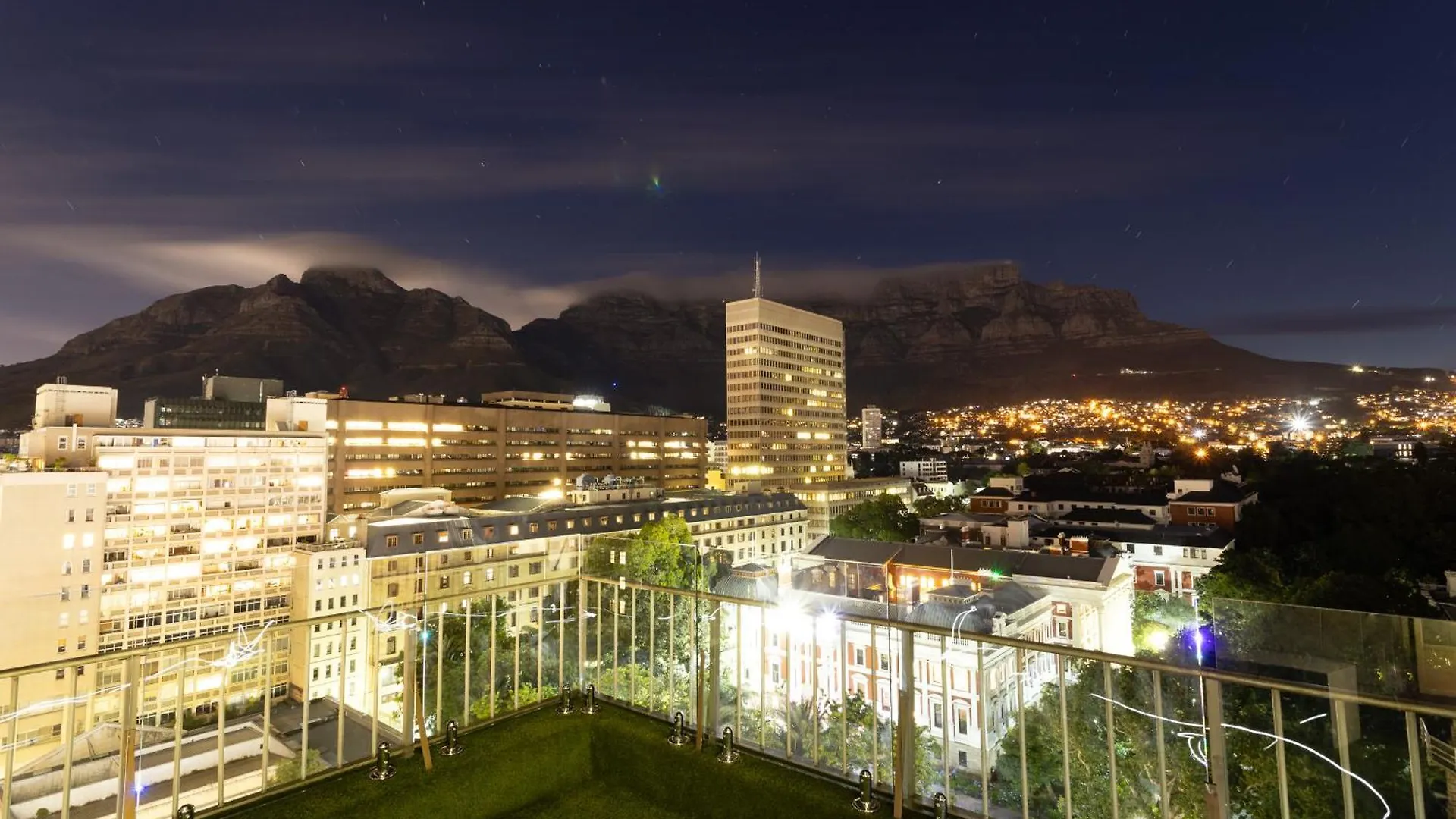 Habitat Aparthotel By Totalstay Cape Town