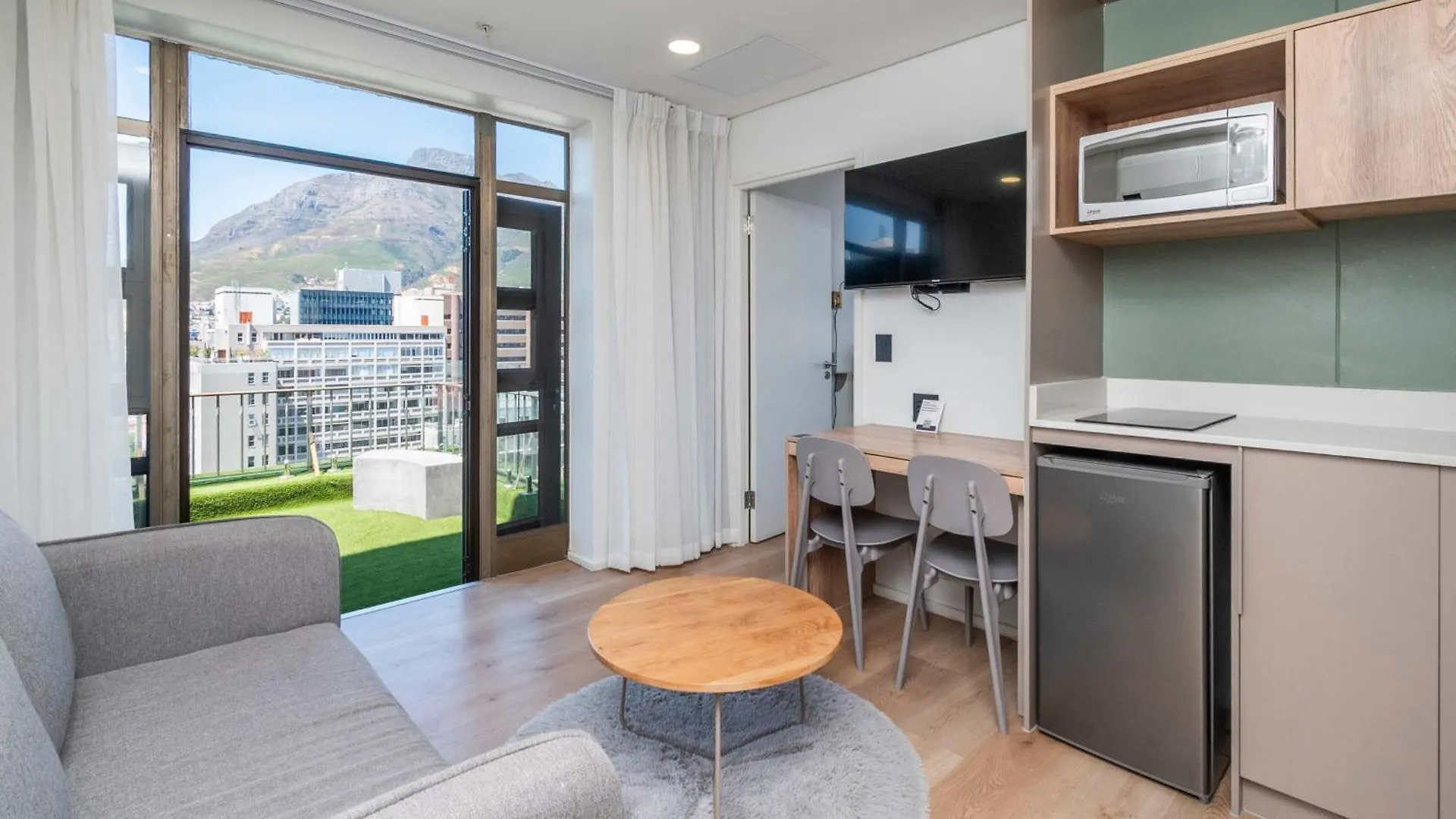 Habitat Aparthotel By Totalstay Cape Town